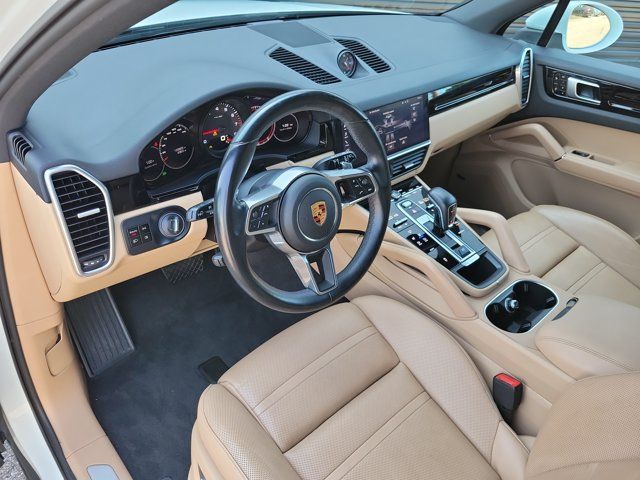 Used 2019 Porsche Cayenne AWD/4WD image 5