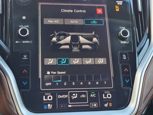 Used 2020 Subaru Outback Touring XT image 30