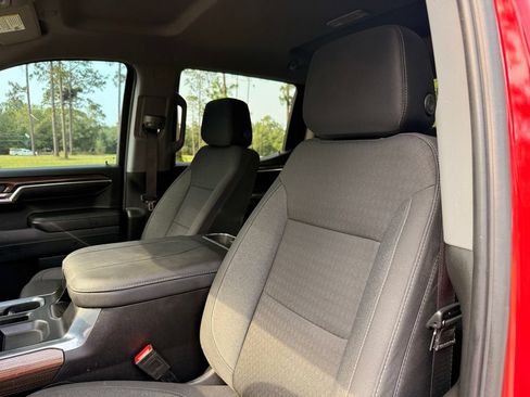 Used 2023 Chevrolet Silverado 1500 RST w/ Z71 Off-Road Package AWD/4WD image 12