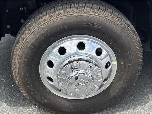 New 2025 RAM 3500 Laramie image 34