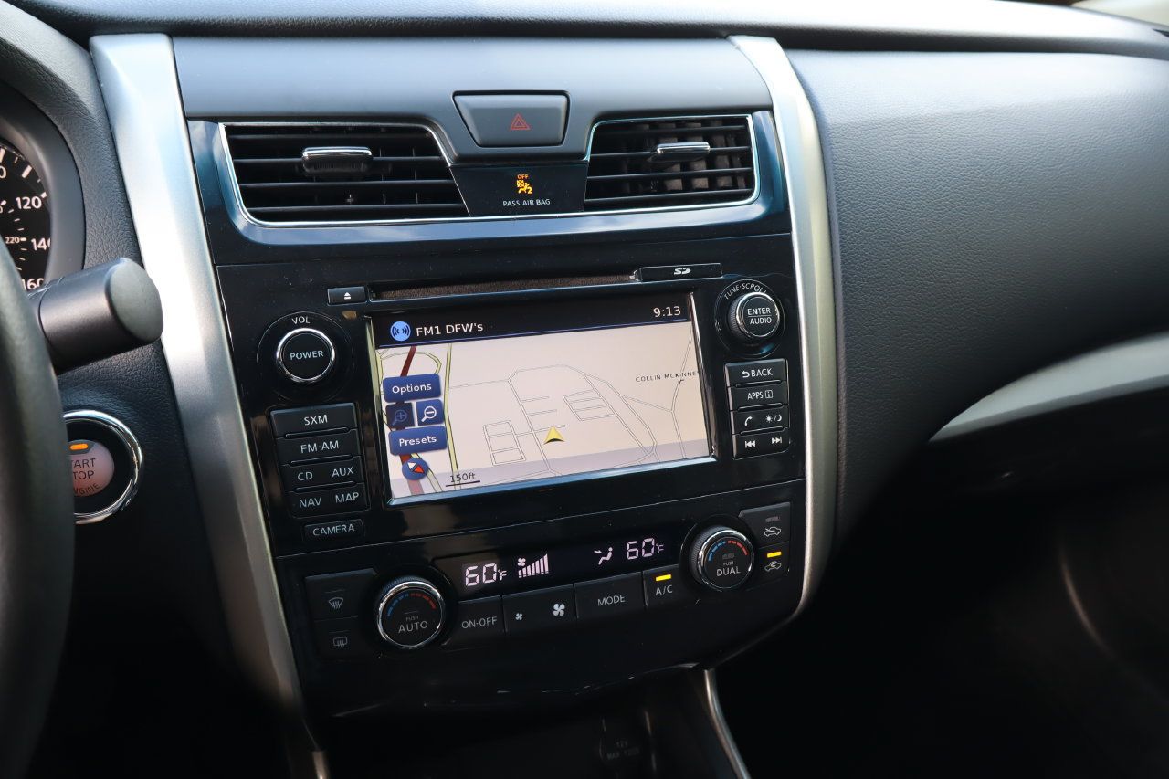 Used 2015 Nissan Altima 2.5 SV w/ Convenience Package FWD image 7