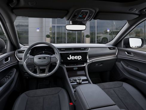 New 2026 Jeep Grand Cherokee Altitude AWD/4WD image 14