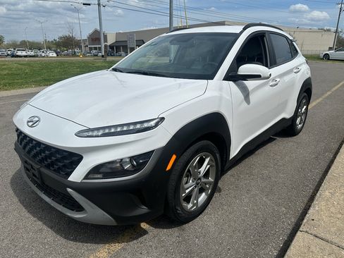 Used 2023 Hyundai Kona SEL image 8