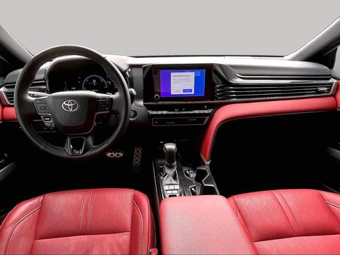Used 2026 Toyota Camry SE w/ Convenience Package FWD image 15
