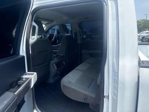 Used 2025 Ford F250 XLT w/ FX4 Off-Road Package AWD/4WD image 9