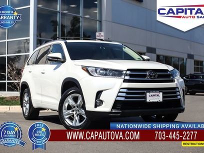 Used 2017 Toyota Highlander Limited w/ Carpet Mat Package