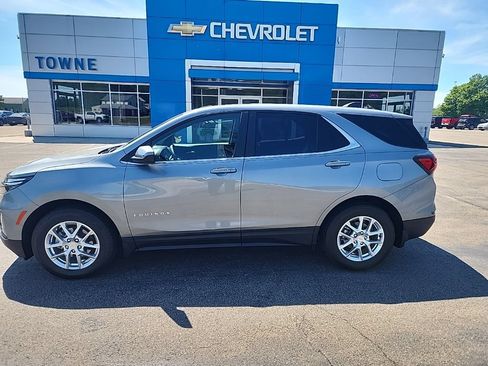Used 2024 Chevrolet Equinox LT w/ LPO, Floor Liner Package AWD/4WD image 4