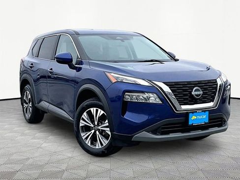 Used 2023 Nissan Rogue SV image 1
