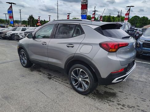 Used 2023 Buick Encore GX Select AWD/4WD image 6