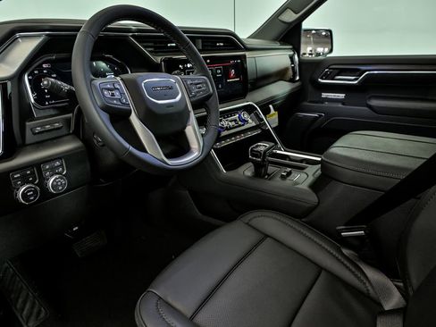 New 2026 GMC Sierra 1500 Denali w/ Denali Reserve Package image 8