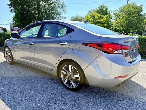 Used 2015 Hyundai Elantra Limited FWD image 6