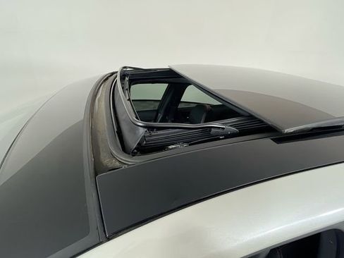 Used 2022 Nissan Maxima SR w/ Sport Mat Group image 24