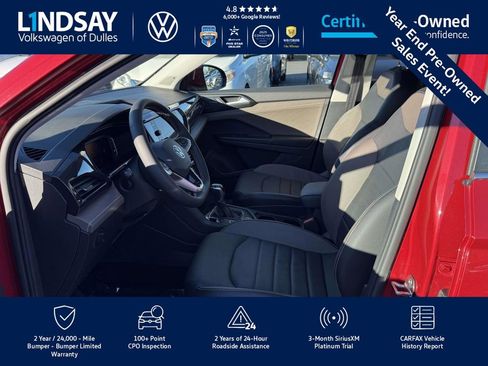 Certified 2022 Volkswagen Taos SEL image 12