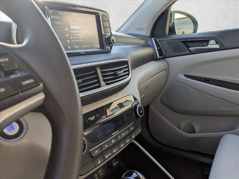 Used 2020 Hyundai Tucson SEL w/ Cargo Package image 13