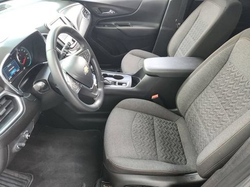 Used 2024 Chevrolet Equinox LT FWD image 10