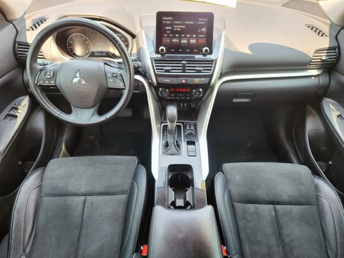 Used 2022 Mitsubishi Eclipse Cross FWD image 21