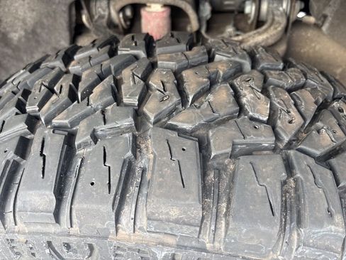 Used 2024 Chevrolet Silverado 2500 LT image 6