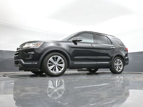 Used 2019 Ford Explorer Limited w/ Class III Trailer Tow Package image 43