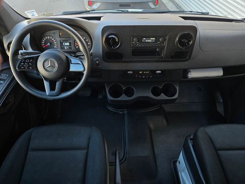 Used 2021 Mercedes-Benz Sprinter 2500 w/ Driver Convenience Package image 13