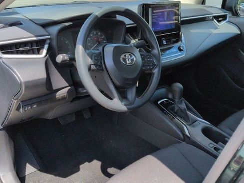 Certified 2025 Toyota Corolla LE FWD image 9