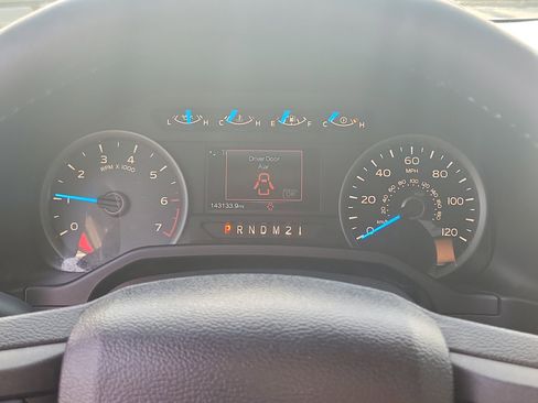 Used 2016 Ford F150 XLT w/ Equipment Group 302A Luxury image 25