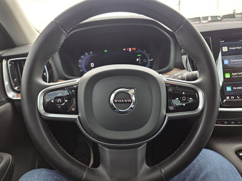 Used 2023 Volvo S60 T8 Plus AWD/4WD image 13