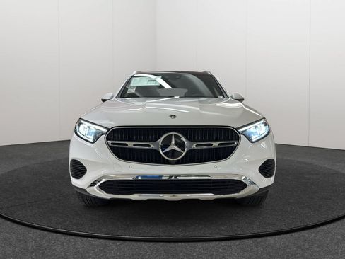 New 2026 Mercedes-Benz GLC 300 4MATIC image 2