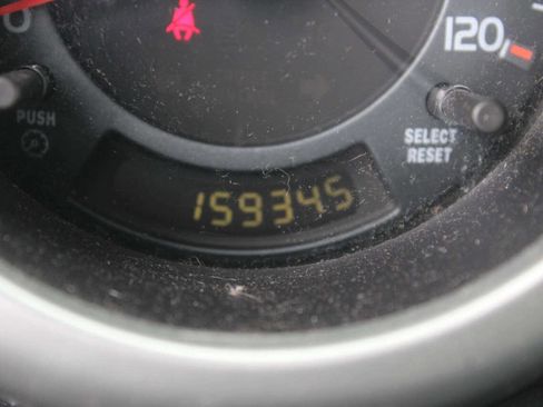 Used 2004 Honda Element EX image 10