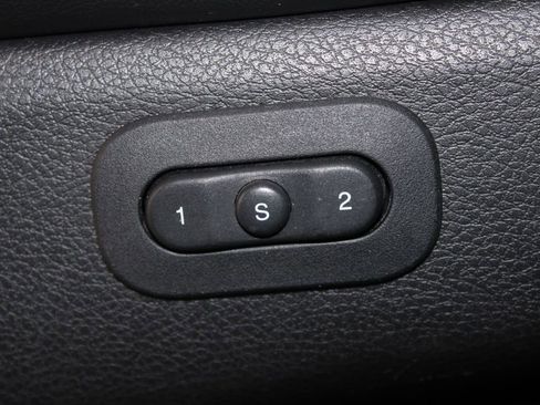 Used 2015 Jeep Grand Cherokee Limited image 40