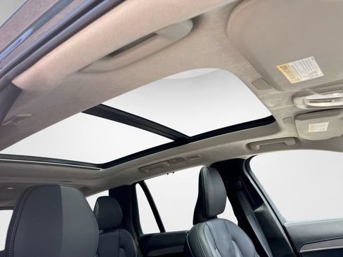 Certified 2024 Volvo XC90 B6 Ultimate w/ Lounge Package AWD/4WD image 20