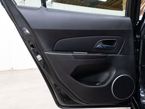 Used 2015 Chevrolet Cruze LTZ w/ Sun, Sound and Sport Package FWD image 23