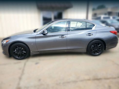 Used 2015 INFINITI Q50 AWD w/ Moonroof Package image 8