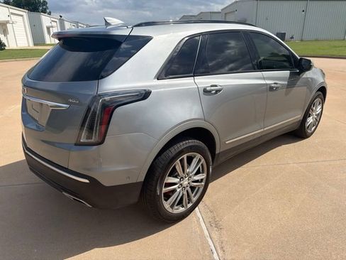 Certified 2025 Cadillac XT5 Sportv w/ Technology Package AWD/4WD image 5