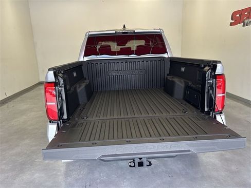 New 2025 Toyota Tacoma TRD Off-Road image 15