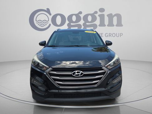 Used 2016 Hyundai Tucson SE w/ Option Group 02 FWD image 8