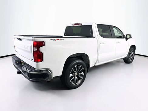 Used 2025 Chevrolet Silverado 1500 LT image 9