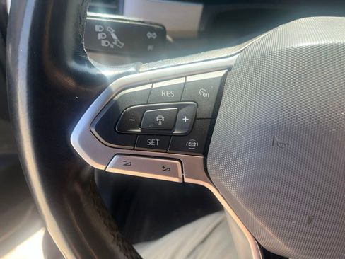 Used 2020 Volkswagen Atlas Cross Sport SEL AWD/4WD image 28