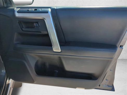 Used 2012 Toyota 4Runner Limited image 27