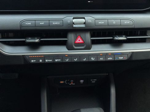 New 2026 Kia K4 FWD image 22