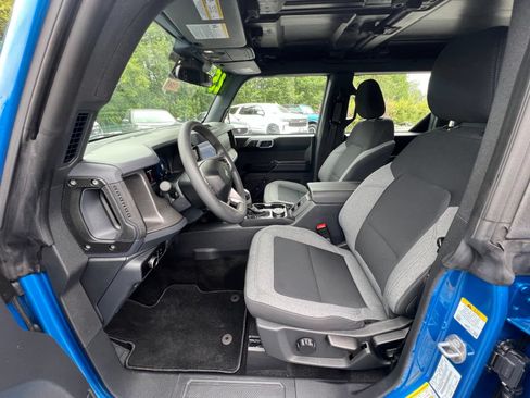 Used 2025 Ford Bronco 4-Door AWD/4WD image 10