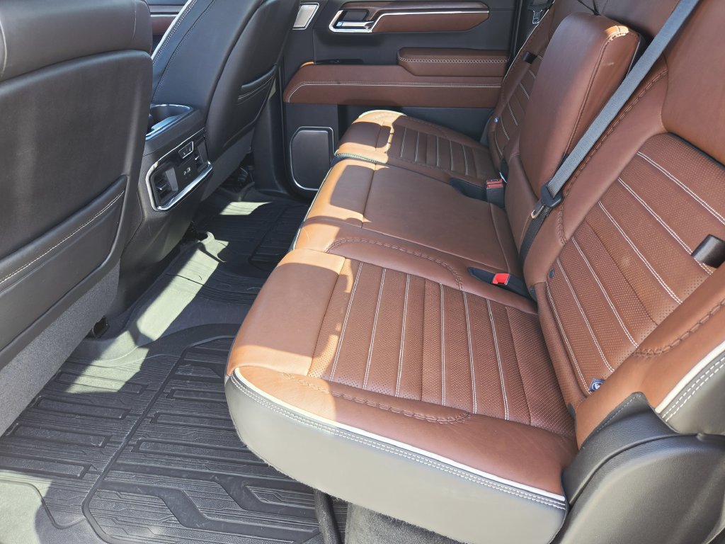 Used 2024 GMC Sierra 1500 Denali Ultimate AWD/4WD image 17