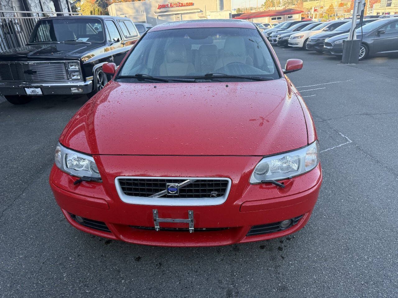 Used 2004 Volvo V70 R AWD/4WD image 2
