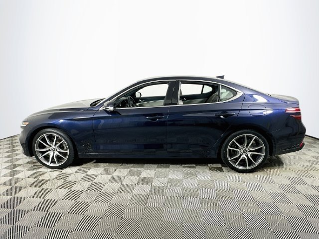 Used 2023 Genesis G70 2.0T RWD image 6