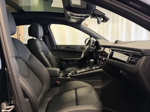 New 2026 Porsche Macan Turbo AWD/4WD image 16