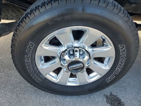 Used 2021 Ford F350 Platinum image 29