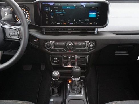 New 2026 Jeep Gladiator Sport image 7