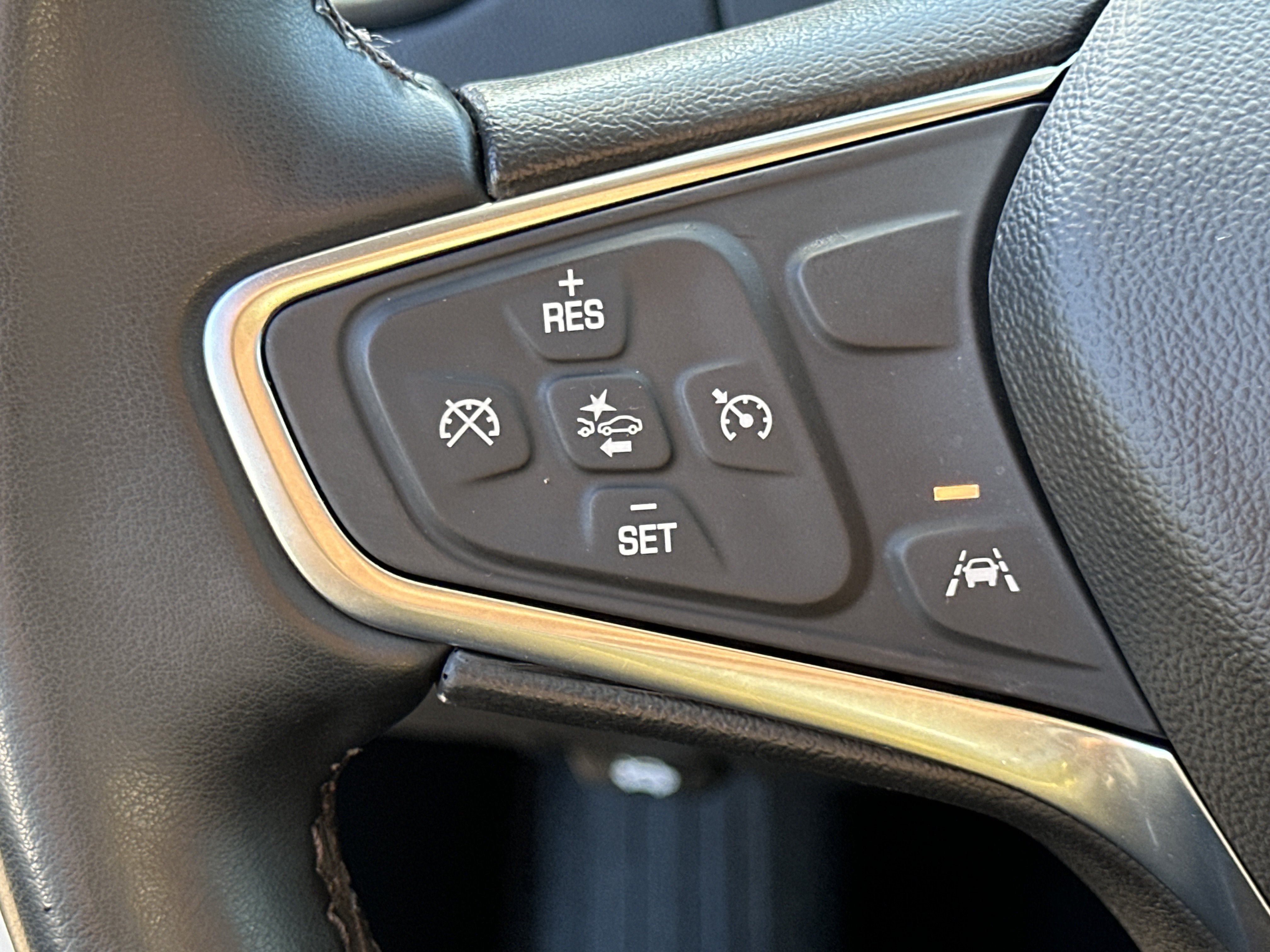 Used 2024 Chevrolet Equinox LT AWD/4WD image 24