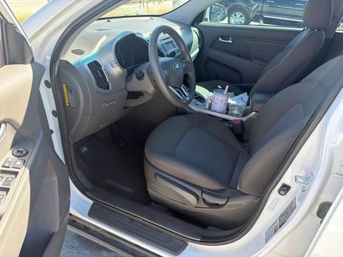Used 2016 Kia Sportage LX AWD/4WD image 8