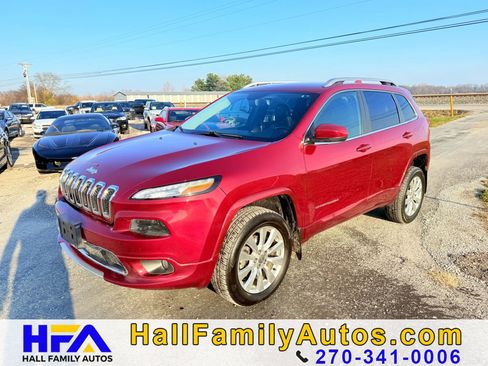 Used 2017 Jeep Cherokee Overland image 1