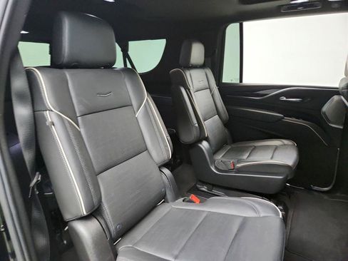 Used 2022 Cadillac Escalade ESV Sport w/ Touring Package AWD/4WD image 30